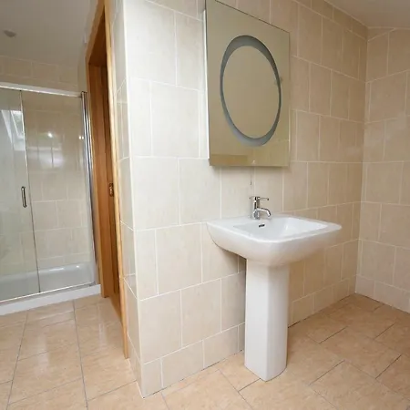 Δωμάτια σε οικογενειακή κατοικία Ballyhourode House & Self Catering *